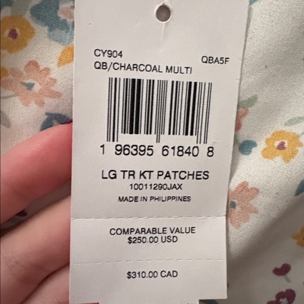 Coach Large Toiletry Kit with Patches – Charcoal Multi - Picture 7 of 8